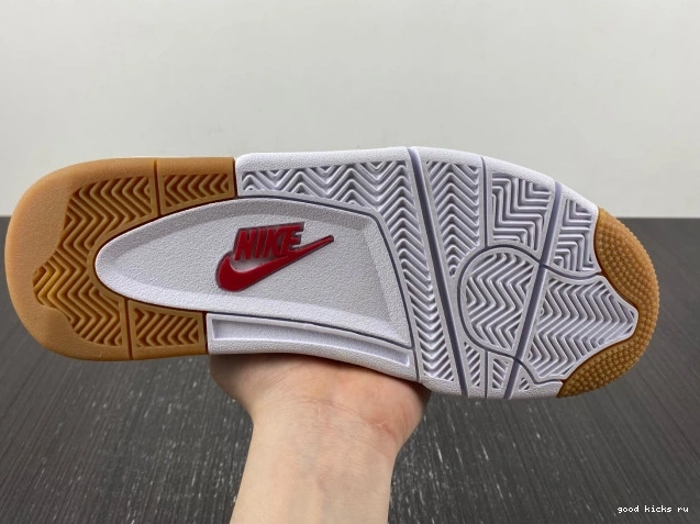 DR5415-160 Red SB Retro Jordan 4 Pine 0812